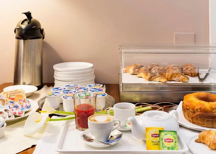 Talenti Fucini Bed & Breakfast 4*